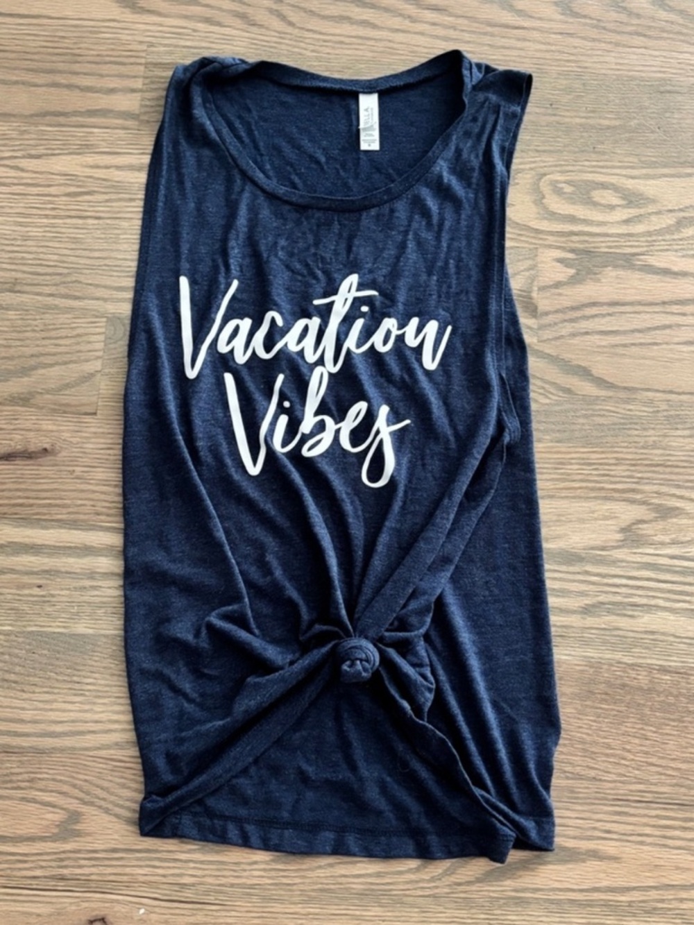 ETSY Vacation Vibes Navy Muscle Tank Custom Vinyl Tank M New
